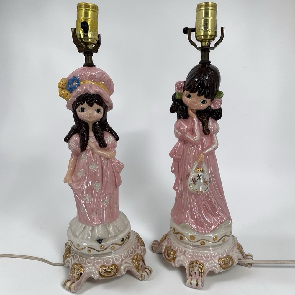 Vintage Pair Of Ceramic Handmade Holly Hobby Style Lamps 1974 Pink Prairie
